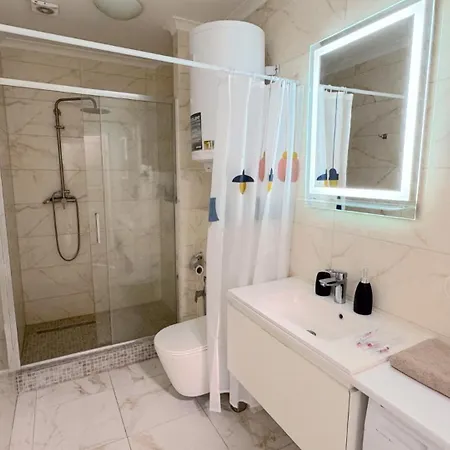 Sun Apartments Осокорки Kyiv Exterior photo