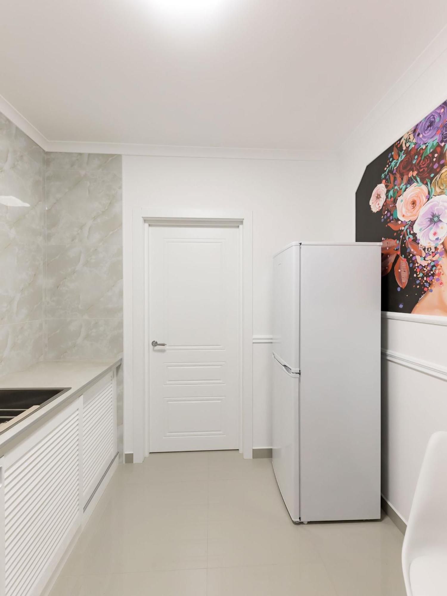 Apartment Sun осокорки Kyiv
