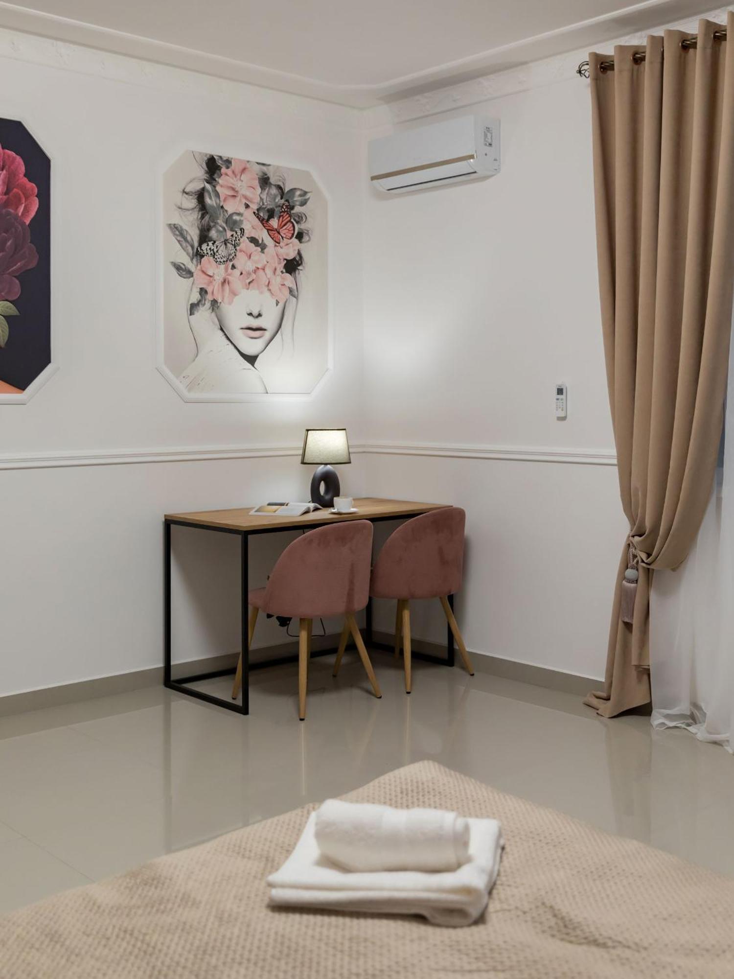 Apartment Sun осокорки Kyiv