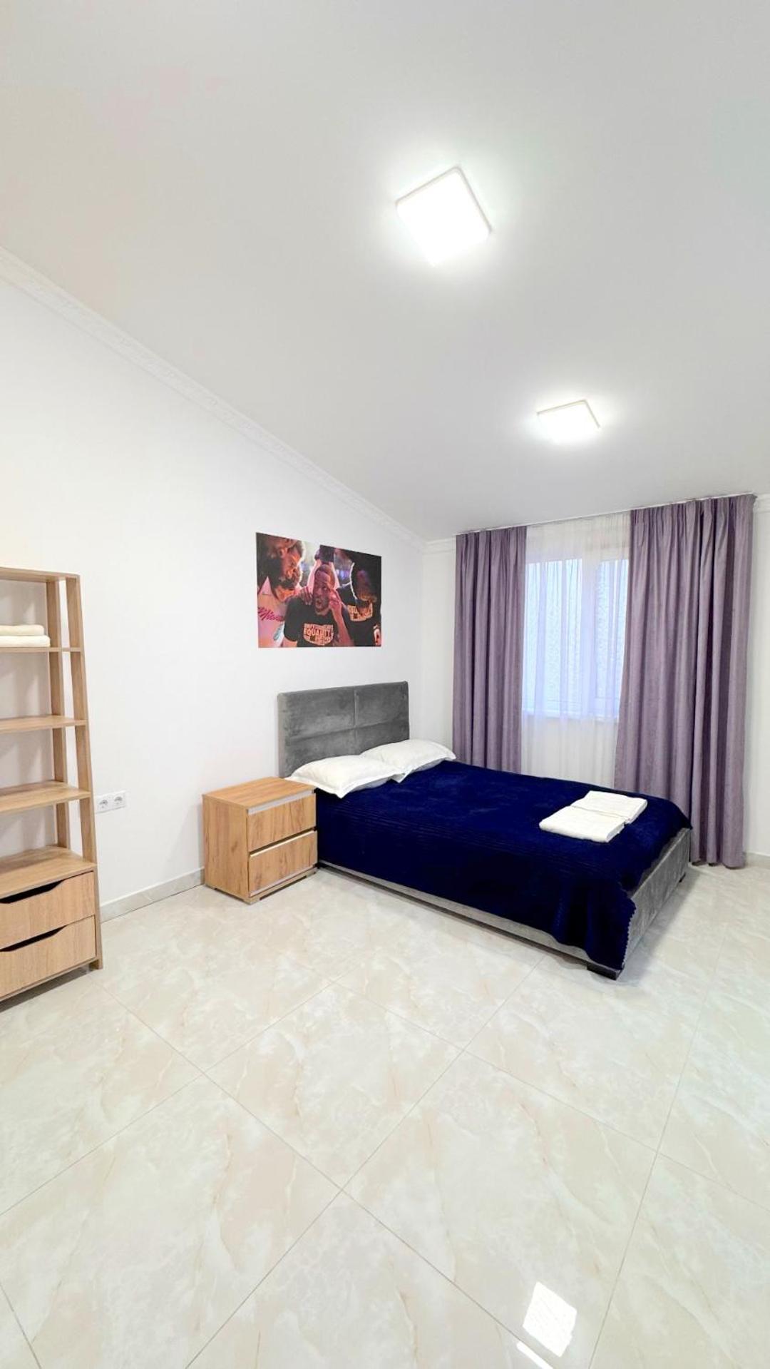 Sun осокорки Apartment