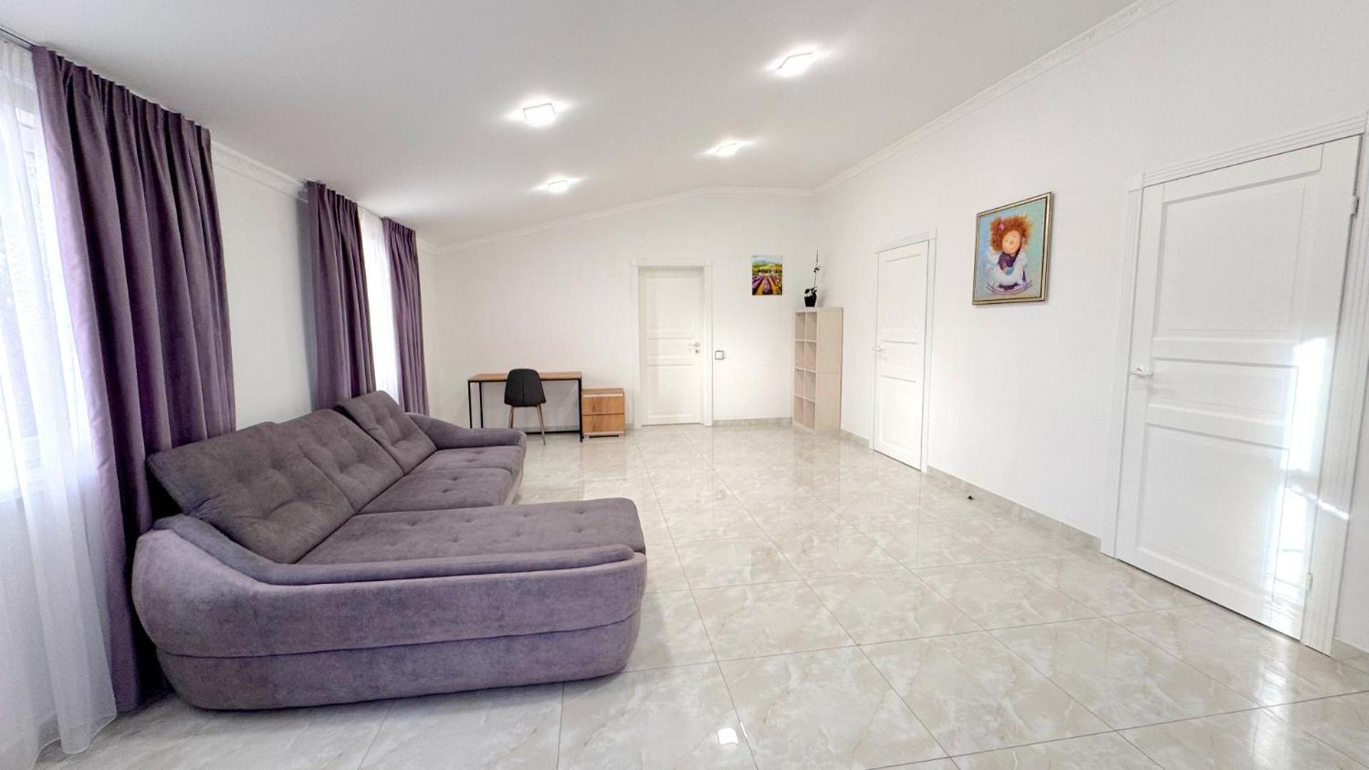 Apartment Sun осокорки *