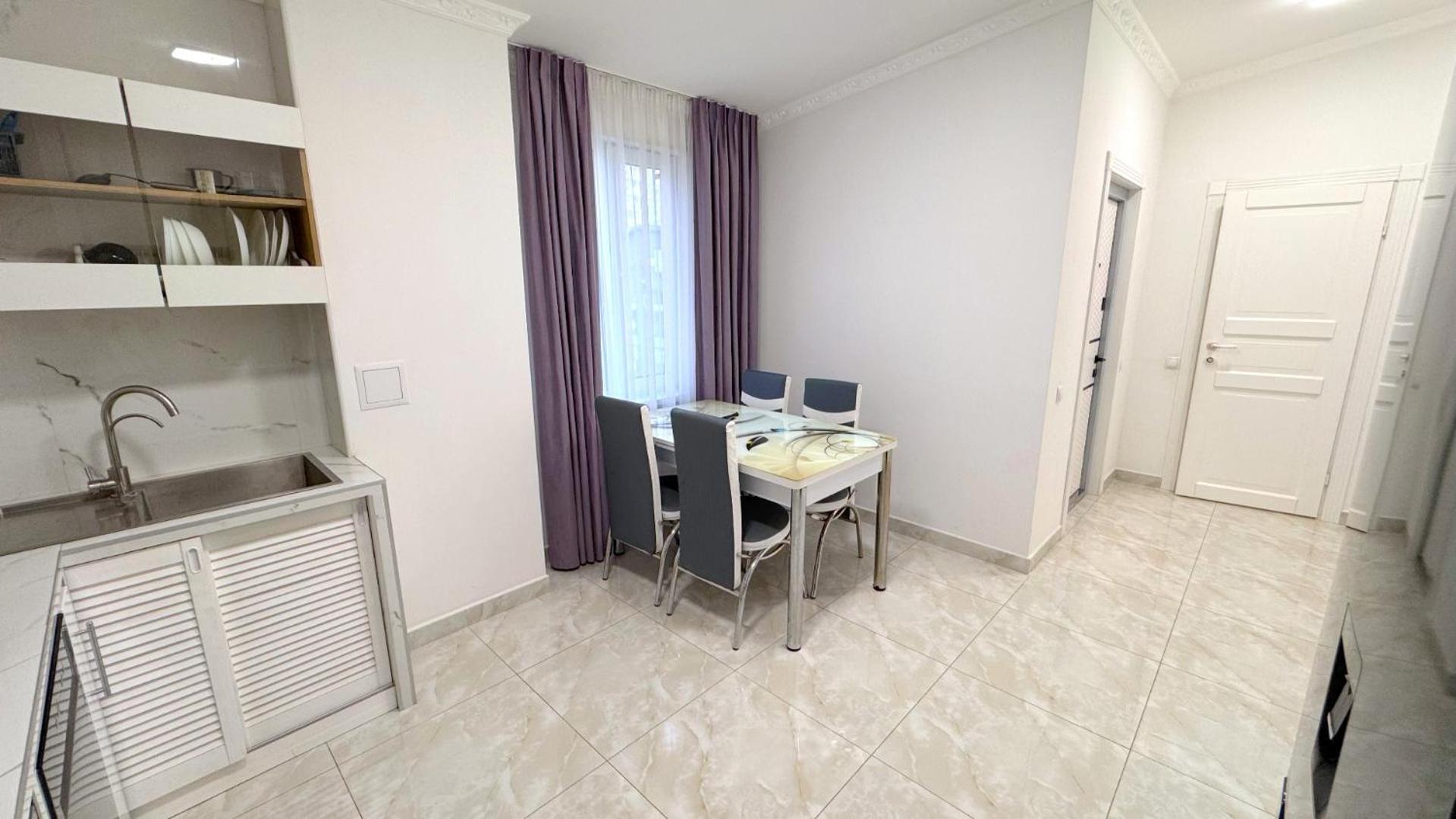 Sun осокорки Apartment *